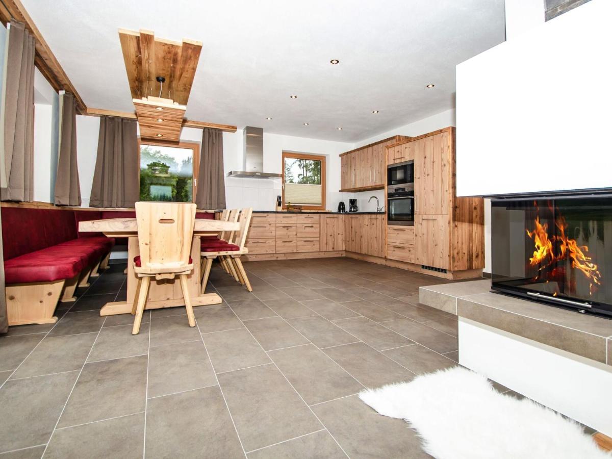 Chalet Freiblick Kleinhaid, Hollersbach Hollersbach im Pinzgau Eksteriør bilde